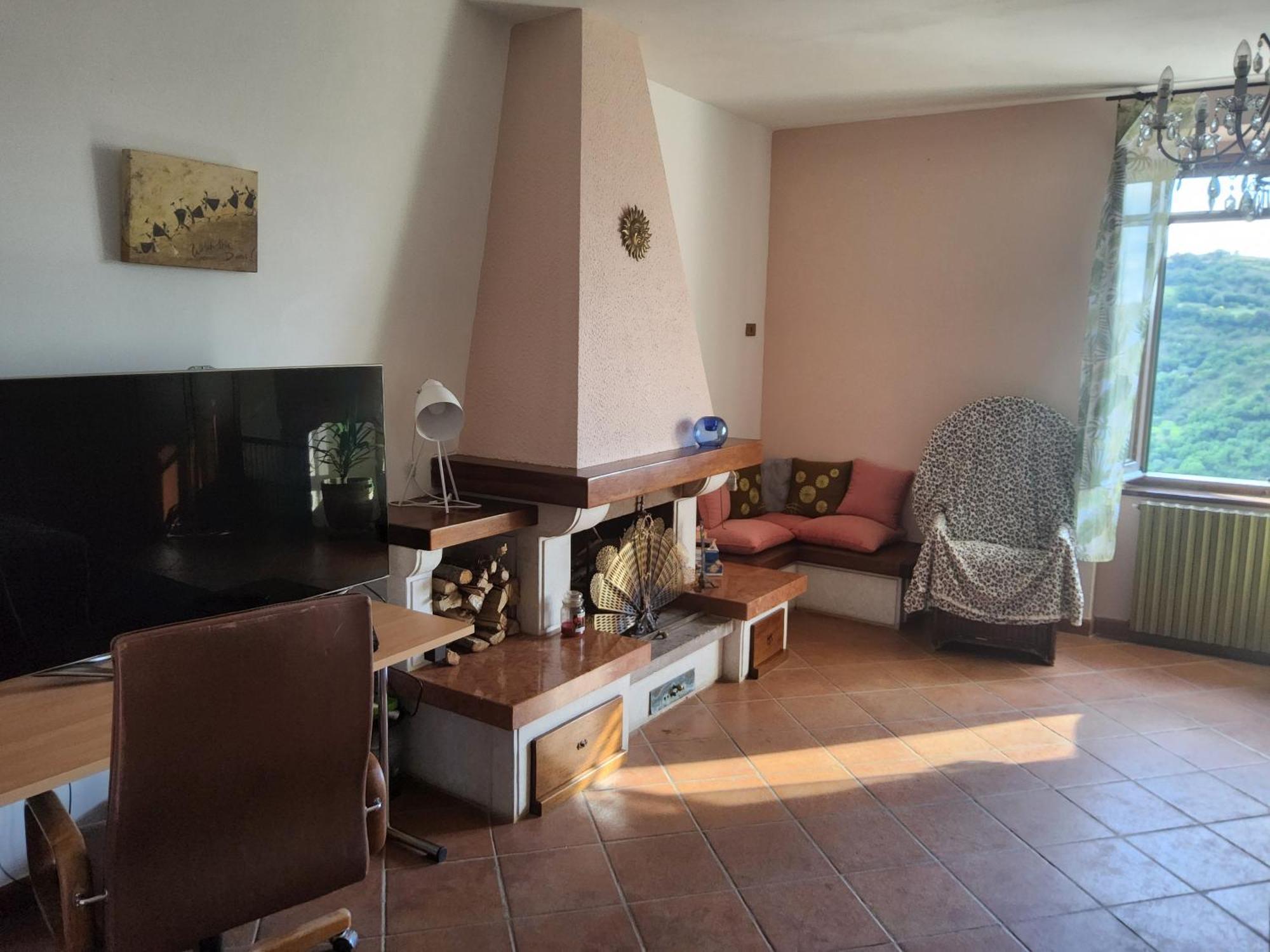 Cesare Battisti Apartment Seggiano Ruang foto